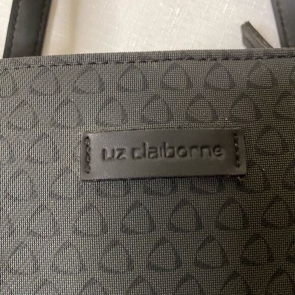 Liz Claiborne Black Nylon Mini Purse - Picture 4 of 6